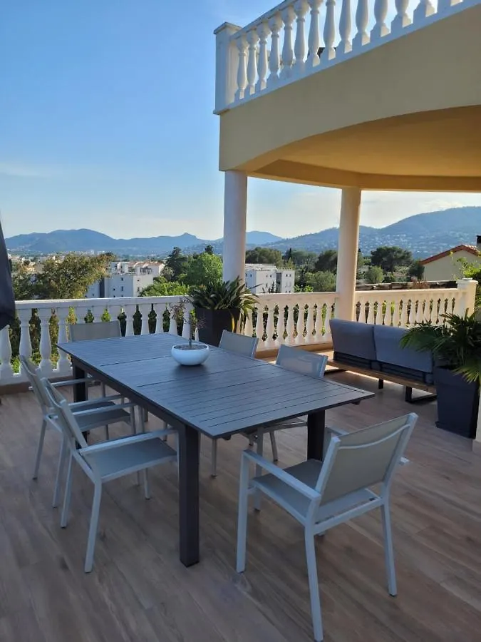 La Roquette-sur-Siagne Le Loft Des Mimosas Proche De Cannes 0*, La Roquette-sur-Siagne